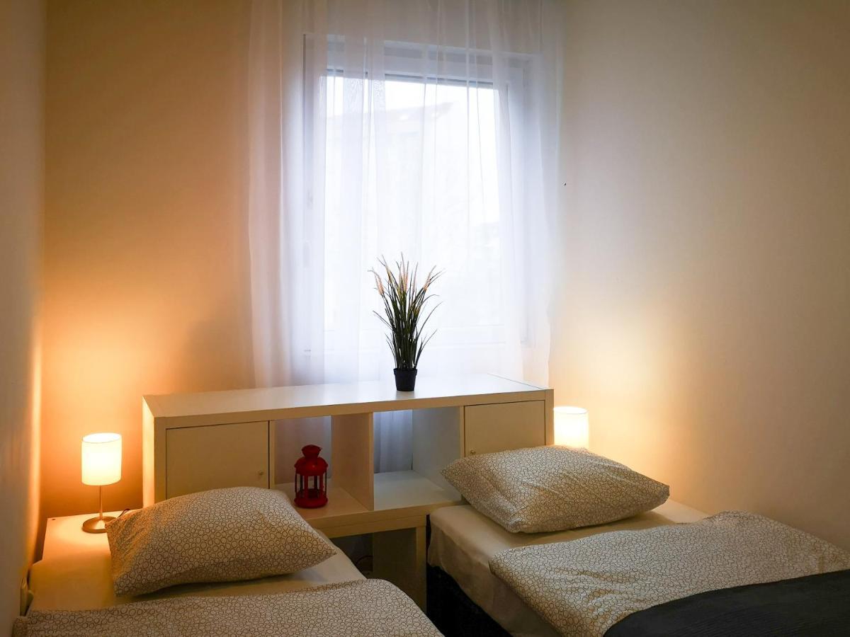 נובי סאד Filinhome Supljikca Suite מראה חיצוני תמונה